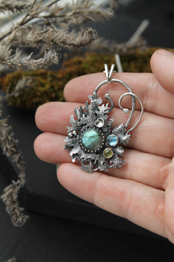 Moss silver pendant, Lichen charm, Botanical jewelry, Nature inspired leaf necklace