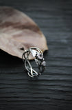 Elven proposal ring with twigs and tiny leaves Silversmithing